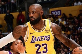 爱游戏体育包含詹姆斯连续二十场比赛得分超过突破纪录犹他爵士回应争议备战NBA季后赛，NBA常规赛今夜走向成谜直接炸裂的词条